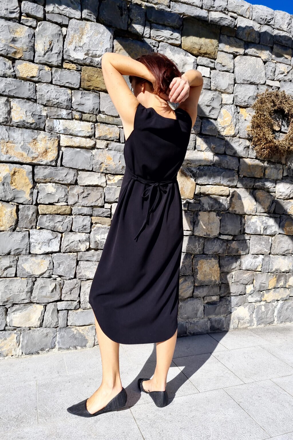 Larisa Midi Dress in Black